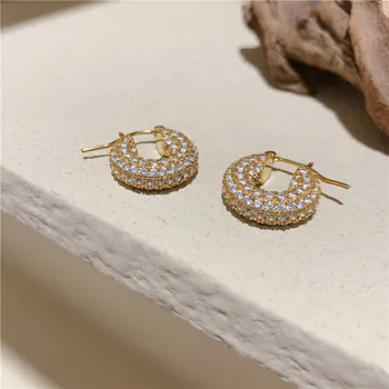 Nyt design, mode smykker udsøgt kobber indlagt zircon små øreringe simple temperament geometriske kvindelige dagligt øreringe