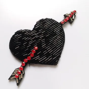 2 stk/sæt hjerte med sværd beaded patches til tøj pailletter Rhinsten pynt parche DIY håndlavet tøj tilbehør