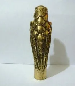 YM 324 bronze Ren Kobber Messing Bedstefar God Heldig Collectible Gammel KINESISK GAMLE KOBBER HÅNDSKÅRNE EAGLE STATUE GÅ