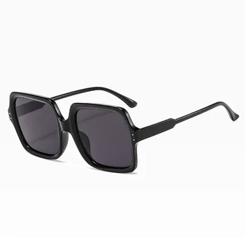 Square Solbriller Kvinder 2020 Kørsel Rejser Luksus Brand Designer Damer Sol briller Engros til UV400 Beskyttelse 3378