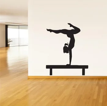Yoga vægoverføringsbilleder Væggen Vinyl Klistermærke Decals Vægmaleri Kunst Yoga Pige Sports Gymnastik Gymnast kreative home decor vægmaleri D119