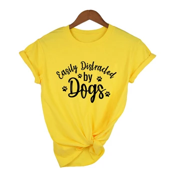Nemt Distraheret Af Hunde Grafisk T-Shirt Kvinder Pote Print Korte Ærmer Sjove T-Shirts Søde Toppe Hund Elsker Tee Shirt Udstyr