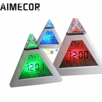 Mit Hus, Nye Mode Pyramide Temperatur 7 Farver LED-Baggrundsbelysning LED Vækkeur jun 17