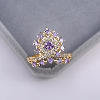 Elegant Tæve Lilla Krystal Sten Ring Vintage Guld Farve Vielsesringe For Kvinder, Luksus Big Crown Zircon Engagement Ring