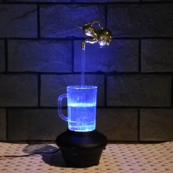 Magic hane Kreative lampe Farverige Magi Tryk personlighed vandsøjlen lampe atmosfære kørelys ferie gave led-kedel