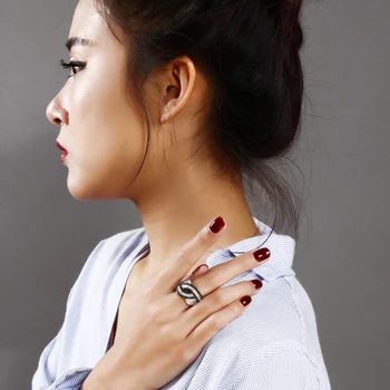 Kvinder Ring i rhodineret Cubic zirconia sort og hvid CZ Ringe nyeste design, mode smykker Gratis fragt