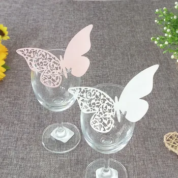 100 Stk laser cut sommerfugl sæde kort / cup-kort / vin briller pyntet op til Jul wedding party dekoration 5ZB45