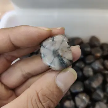 Naturlig gemstone rå staurolite poleret eventyr på tværs af sten mineral prøve reiki healing kvarts krystal sten som en gave